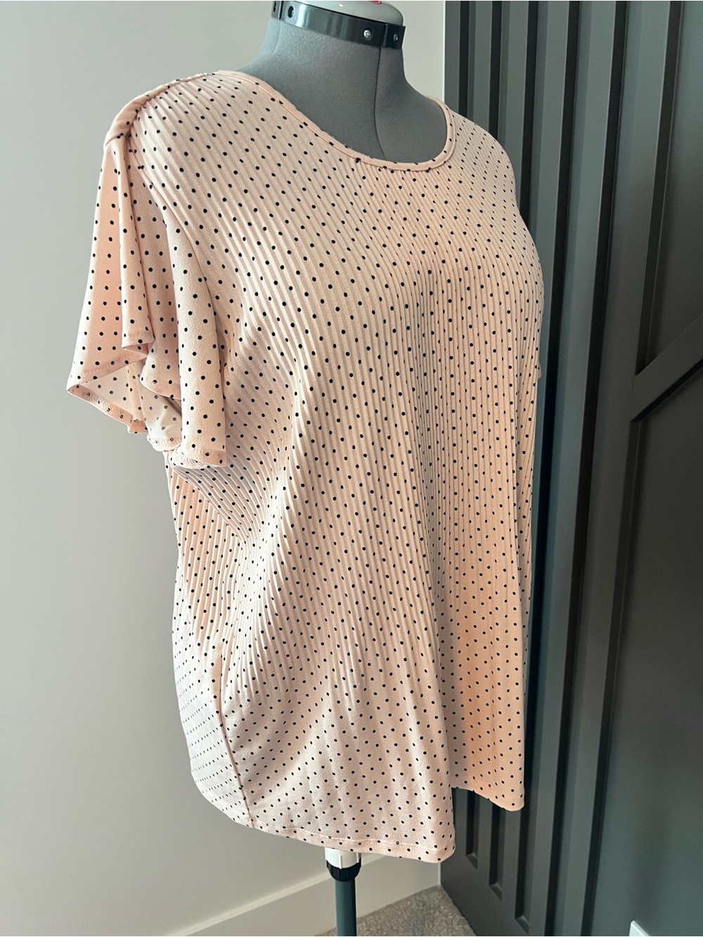 Philosophy Blush Pink Polka Dot Short Sleeve Top